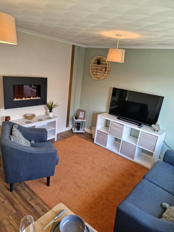 Lovely 2 Bedroom Serviced Apartment With Parking Mansfield Exteriör bild